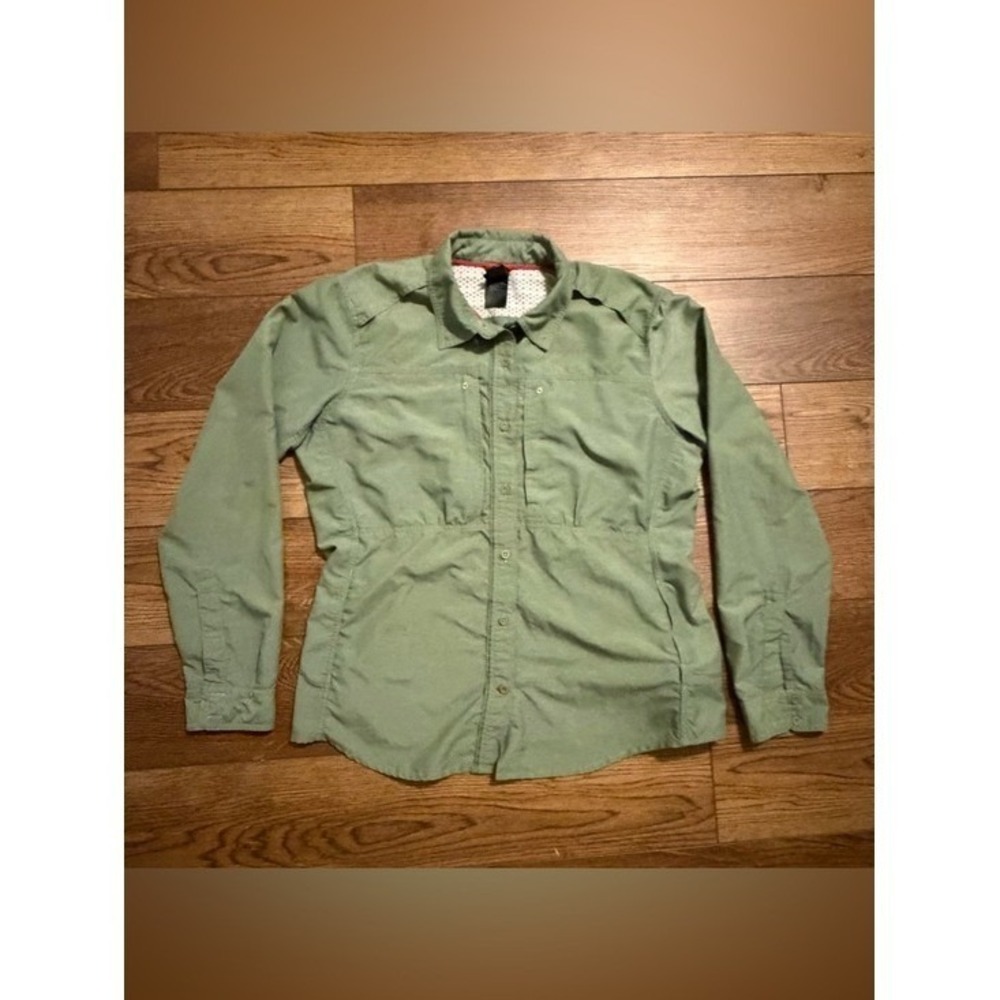 The North Face Womens XL Sage Green Long Sleeve Hiking Button Down Shirt Venting